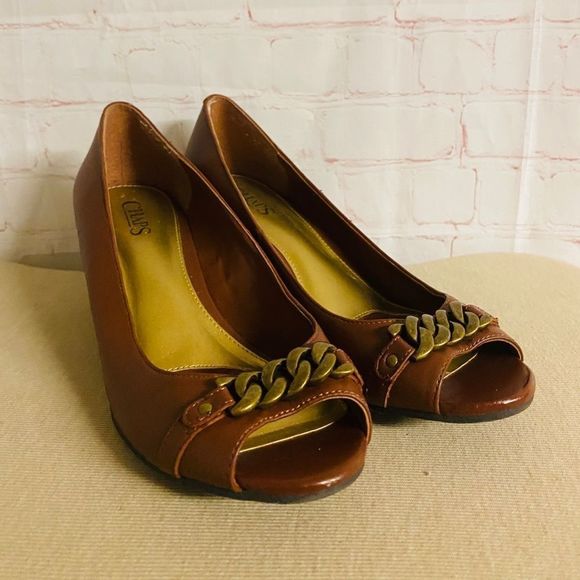 Chaps wedge with chain detail - Picture 1 of 10